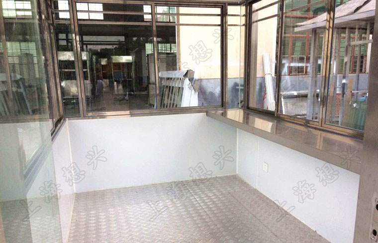 山東曲阜犁鏵春秋售樓處不銹鋼保安崗亭