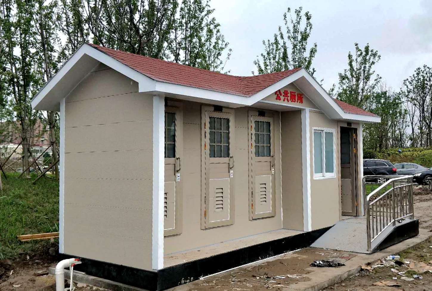 金屬雕花板環保移動廁所 金屬雕花板環保移動廁所